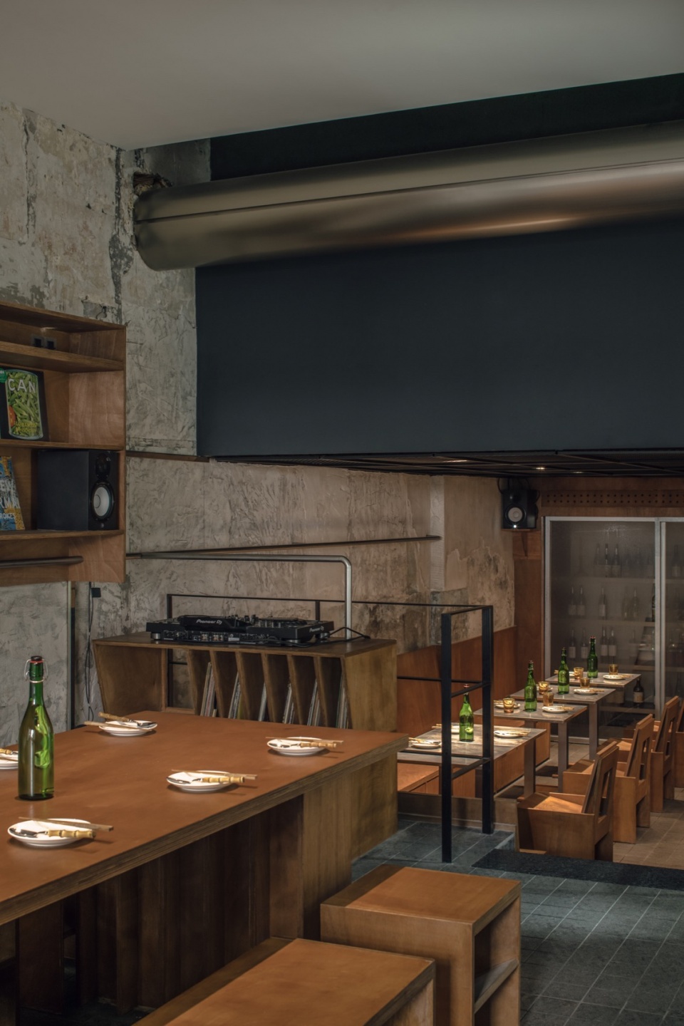 Burg Bistro by shire space research