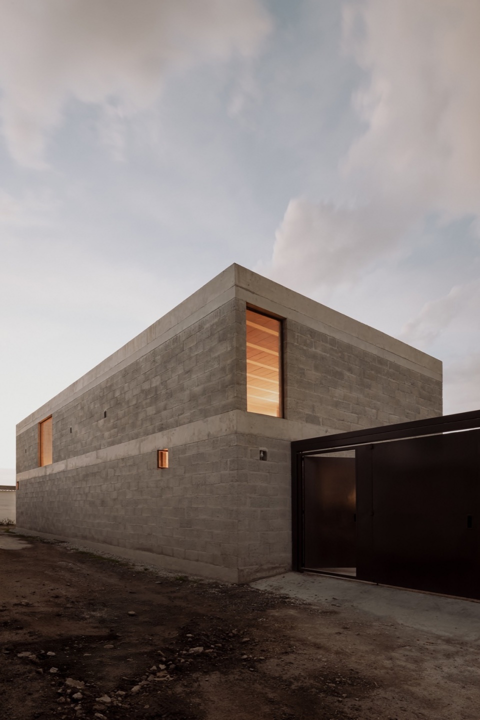CASA NOGAL by Escobedo Soliz