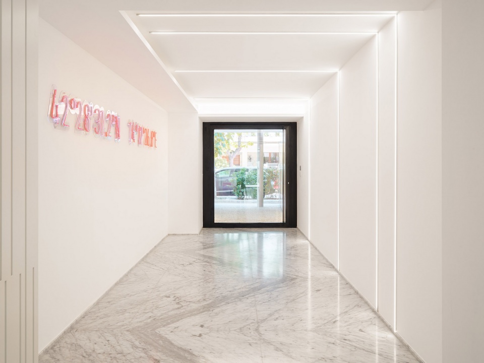 de amicis 154 by giovanni vaccarini architetti