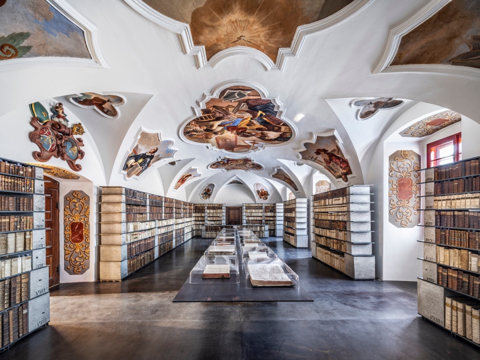 Library in the monastery zeliv by sepka architekti
