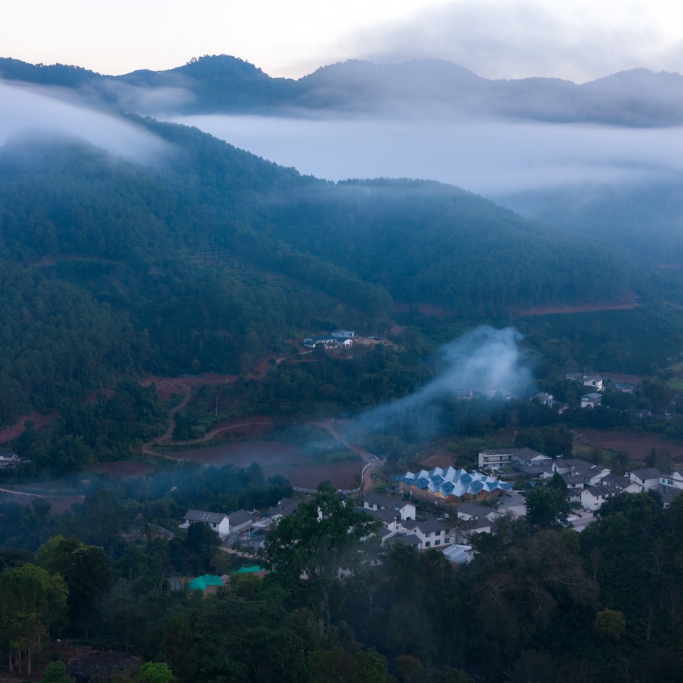 Pu er Beautiful Star Village Coffee Center