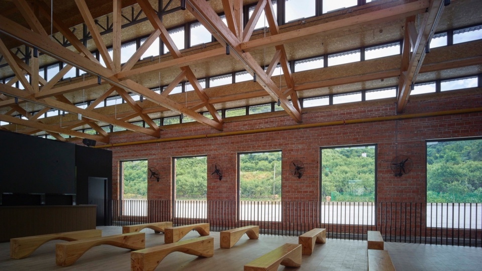 Taoli Zhaoshan Village Center by SUP Atelier of THAD