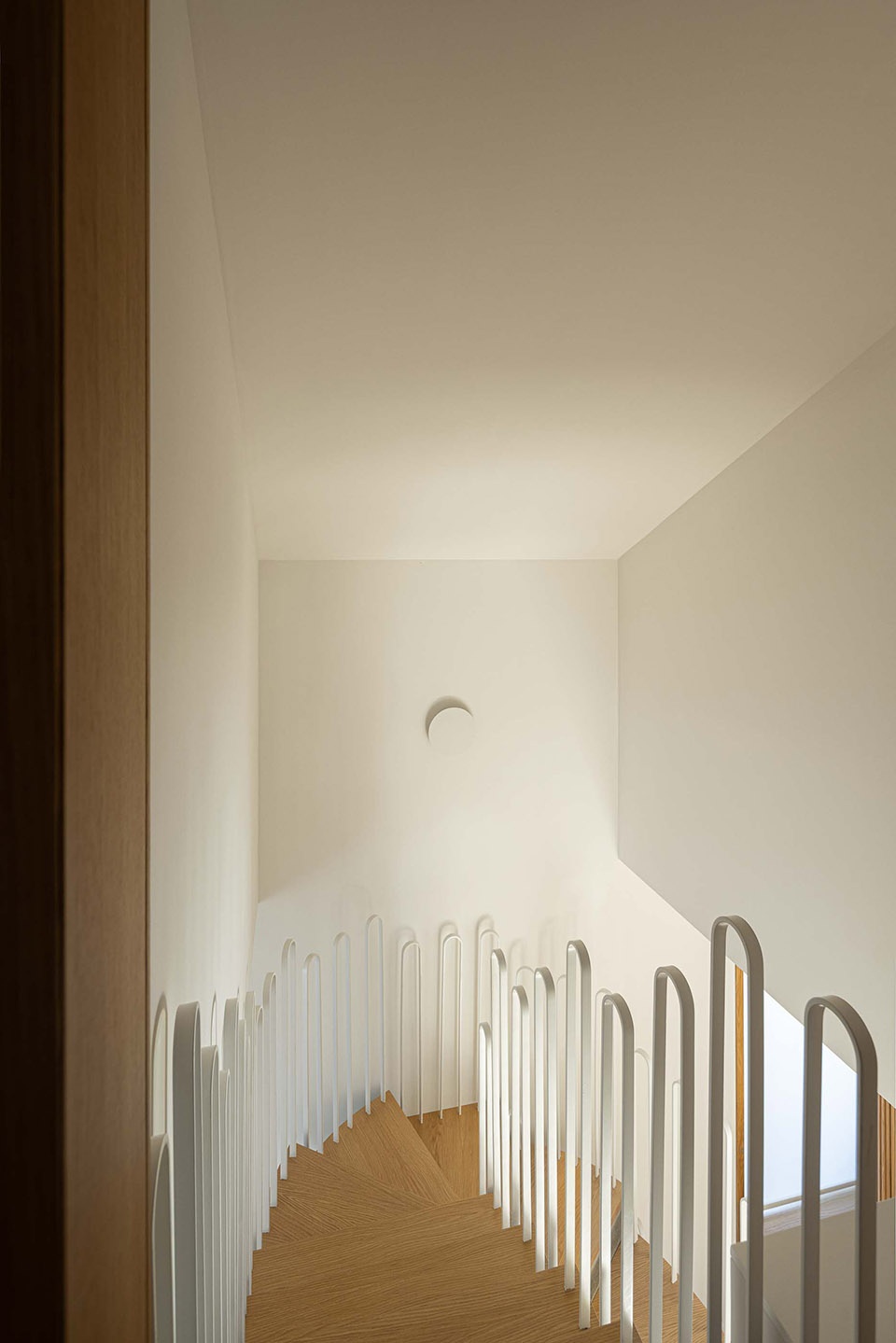casa arco by tiago castro sousa lda