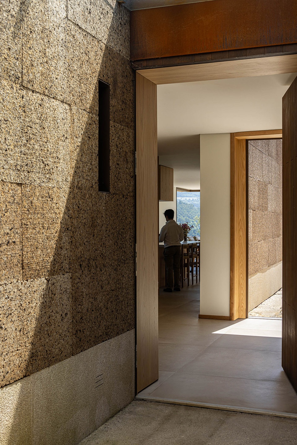 casa da levada by tsou arquitectos