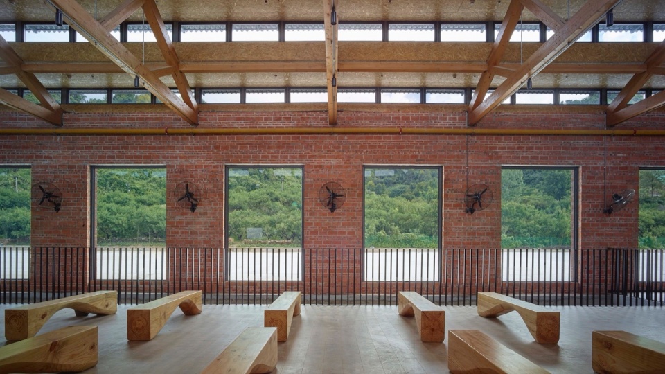 Taoli Zhaoshan Village Center by SUP Atelier of THAD