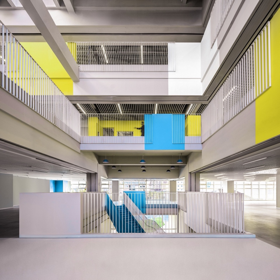 Run Tang School by Inclusive Architectural Practice