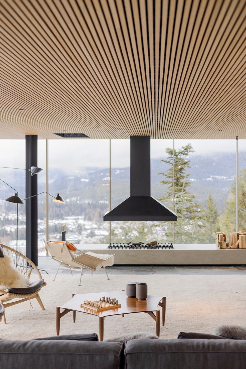 Flag House by Studio Mk27 shm