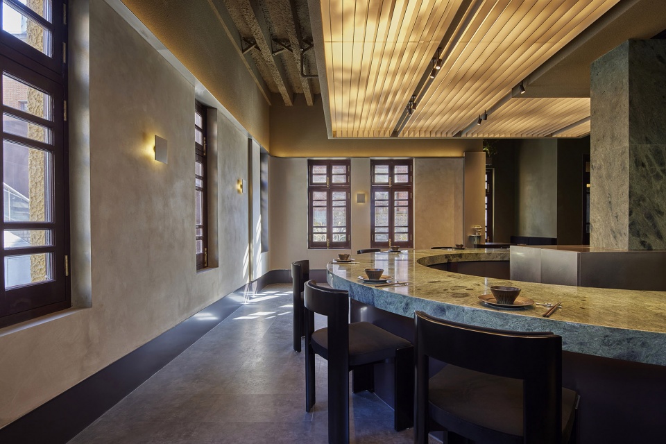 conglong restaurant by studio8 architects