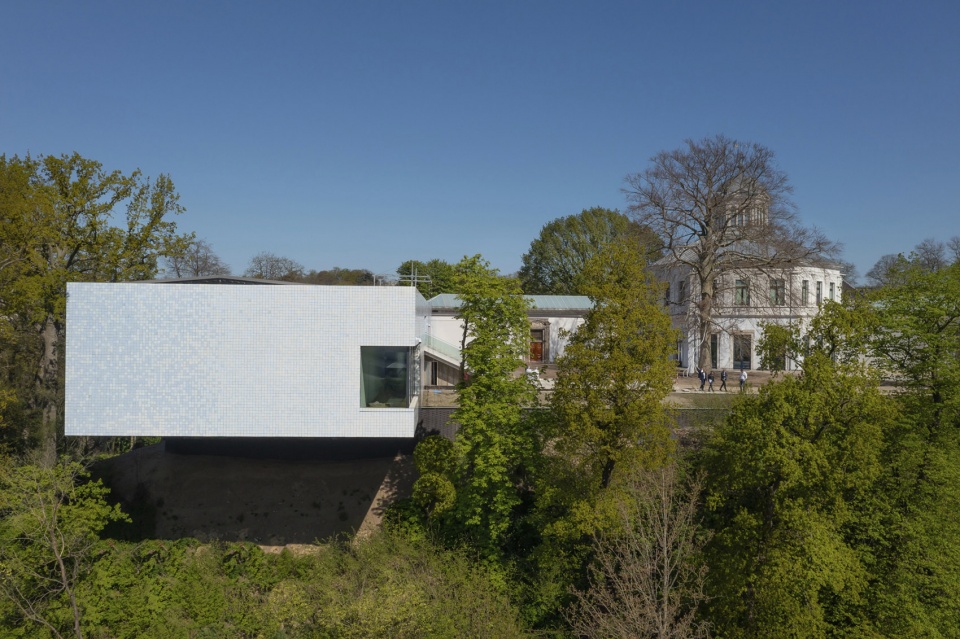museum arnhem by benthem crouwel architects