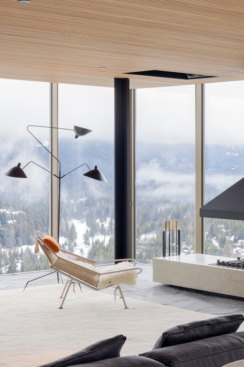 Flag House by Studio Mk27