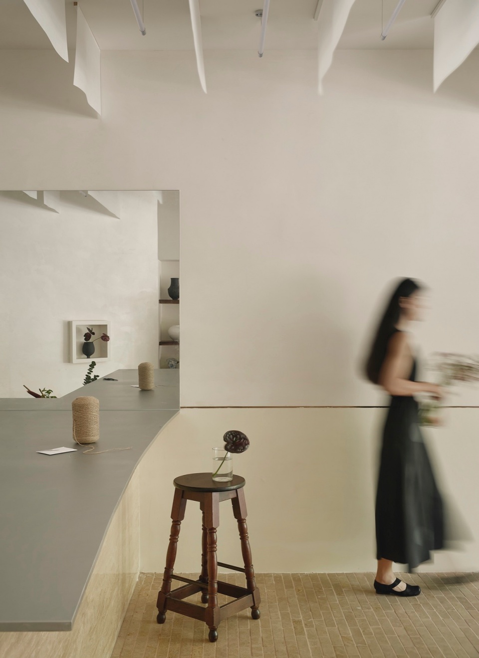 Morning Flower Shop by Modum Atelier