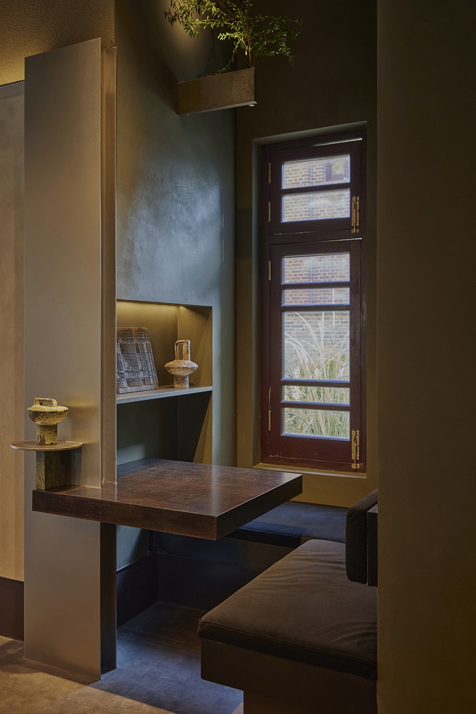 conglong restaurant by studio8 architects