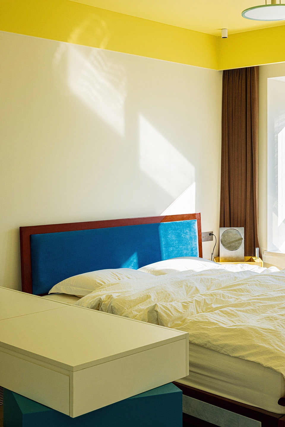 color emotion interior design by chuan yi design