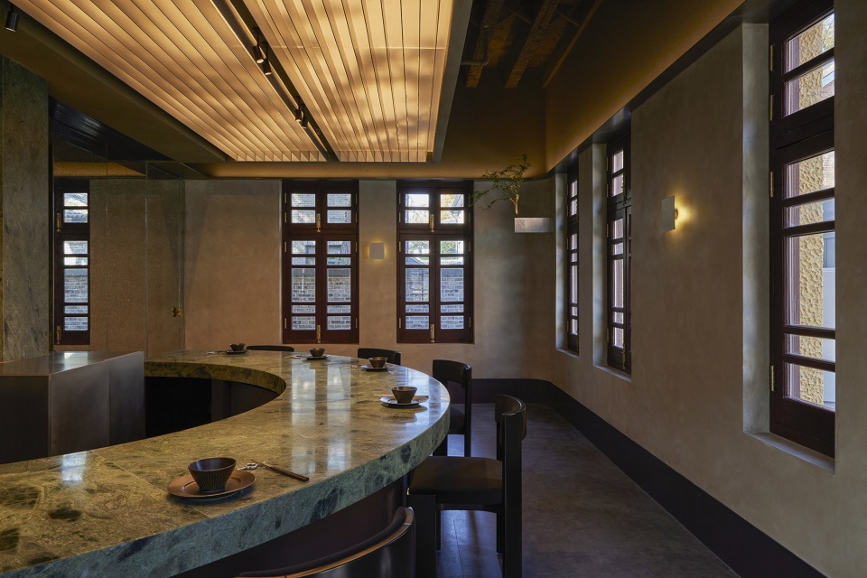 conglong restaurant by studio8 architects