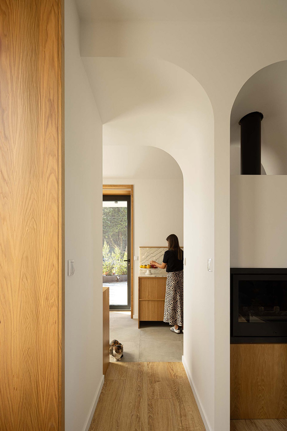 casa arco by tiago castro sousa lda