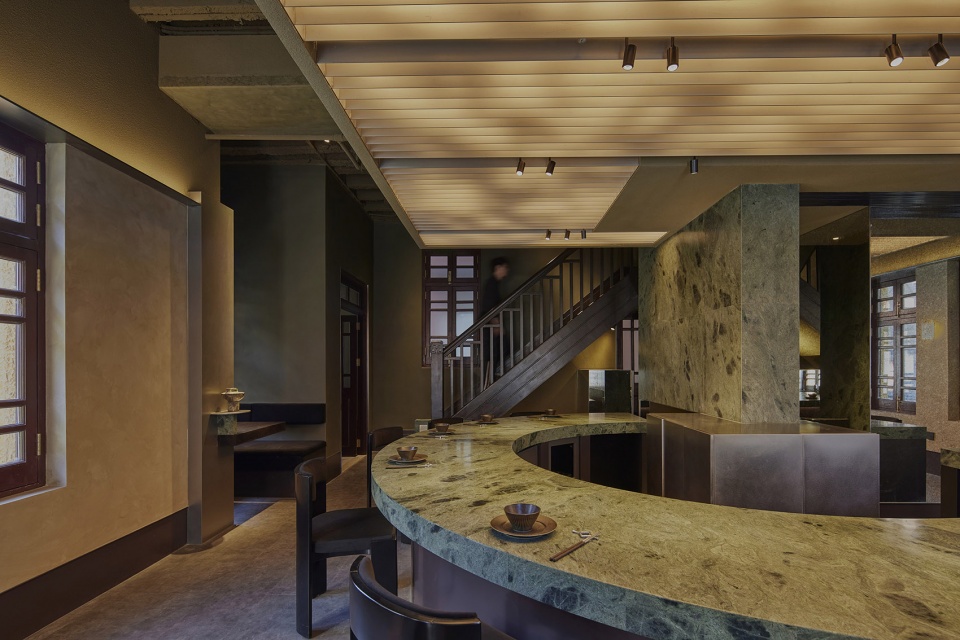 conglong restaurant by studio8 architects