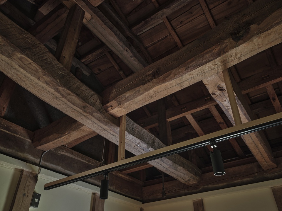 renovation of a 1960s wooden house in kimitsu by roovice