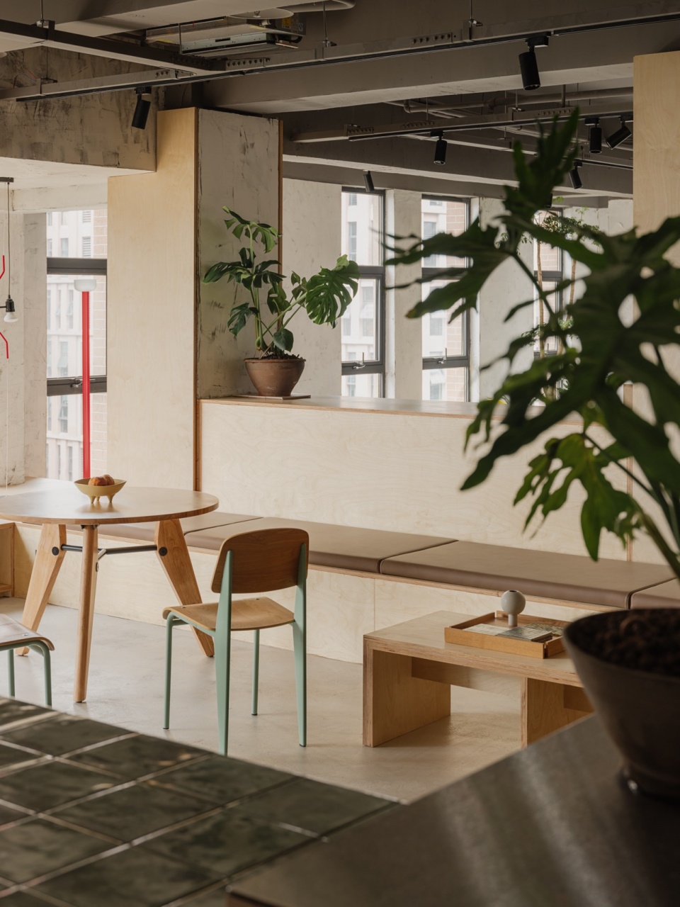 mix tile studio by youwuu space design