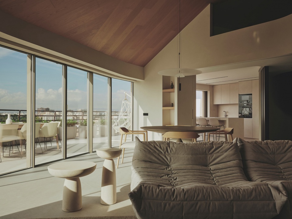 curved attic by destudio