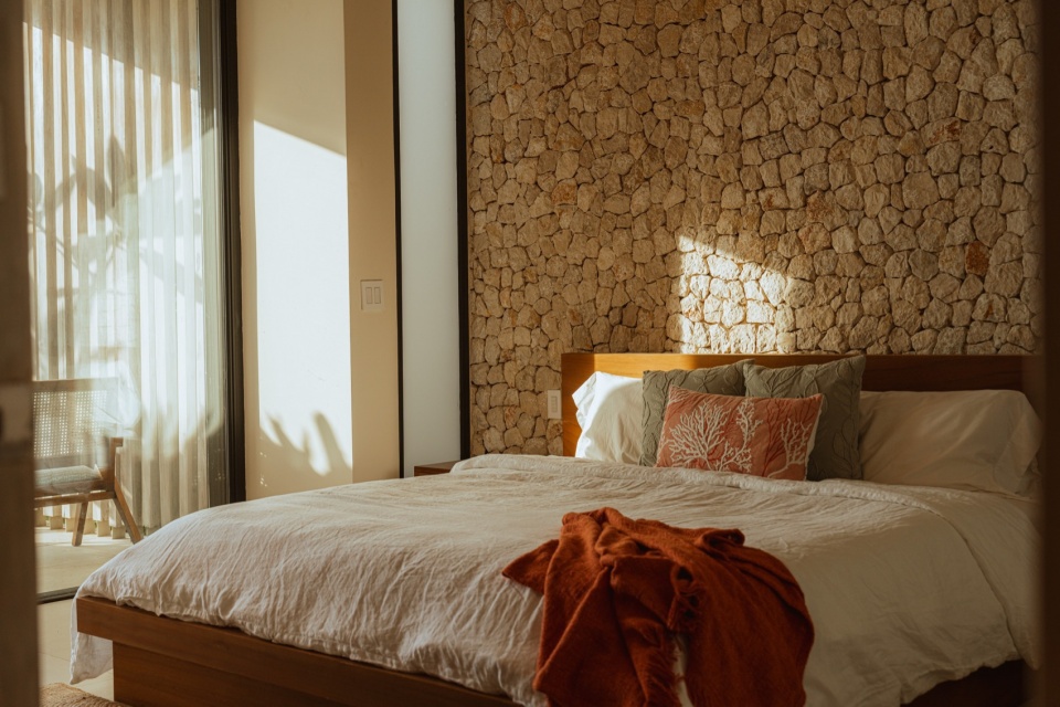 Villa aurea by Studio Saxe