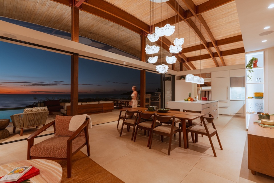 Villa aurea by Studio Saxe