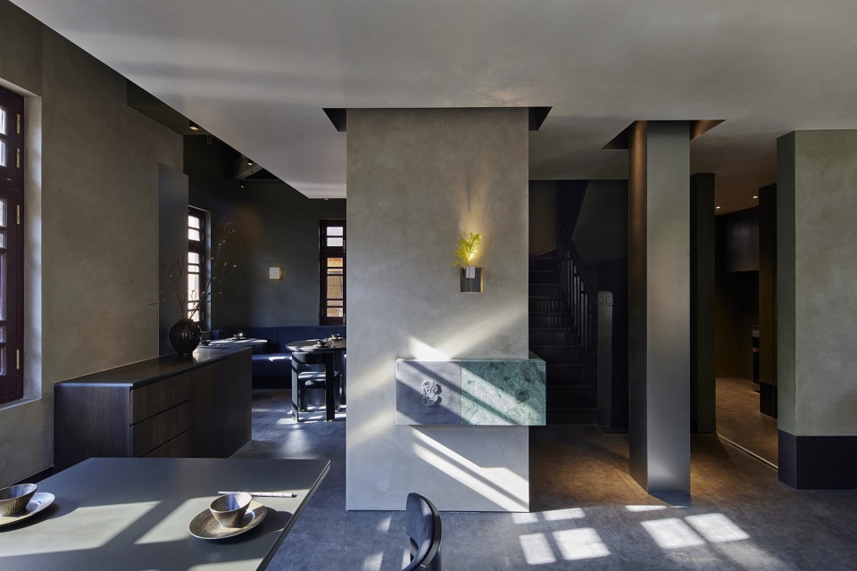 conglong restaurant by studio8 architects