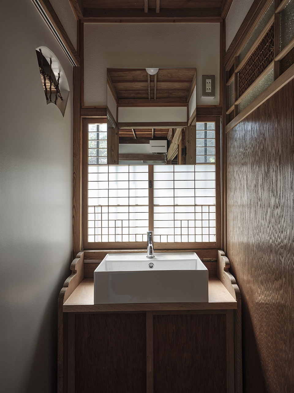 renovation of a 1960s wooden house in kimitsu by roovice