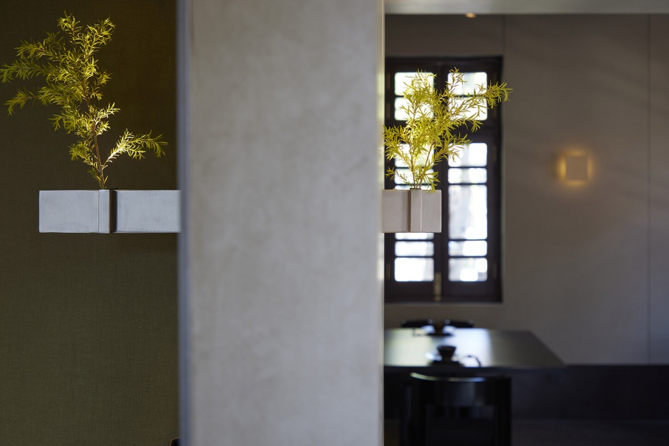 conglong restaurant by studio8 architects