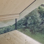House with a flying roof by Lorenz Bachmann Architect