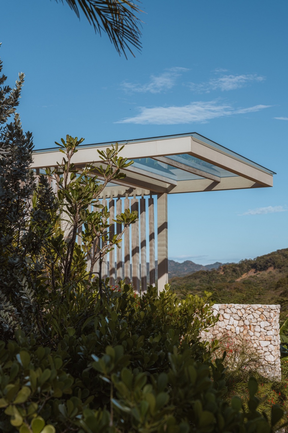 Villa aurea by Studio Saxe