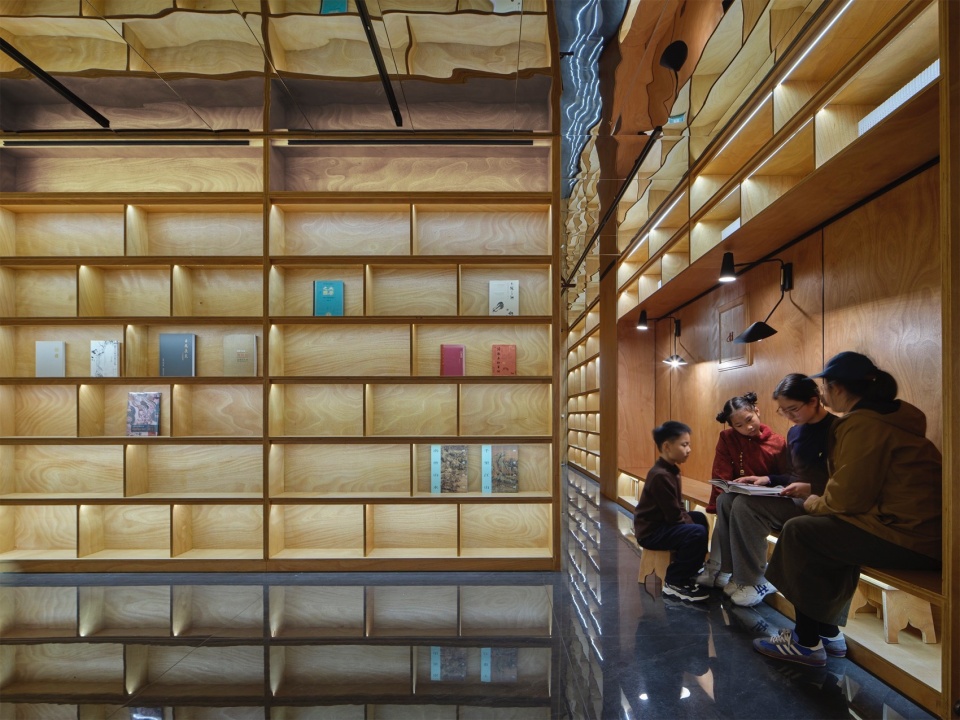 社区图书室community reading room©吕博
