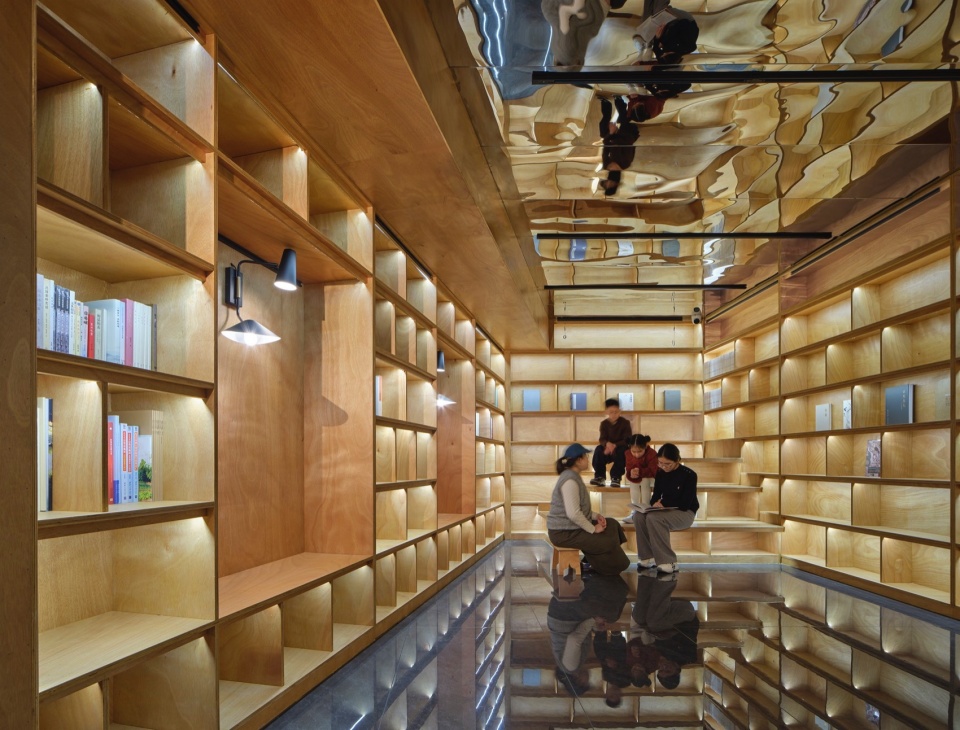 社区图书室台阶座位community reading room step seats©吕博