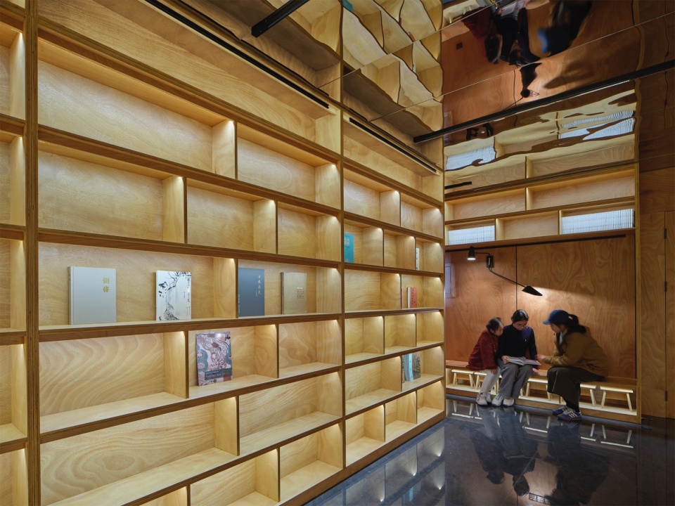 社区图书室community reading room©吕博