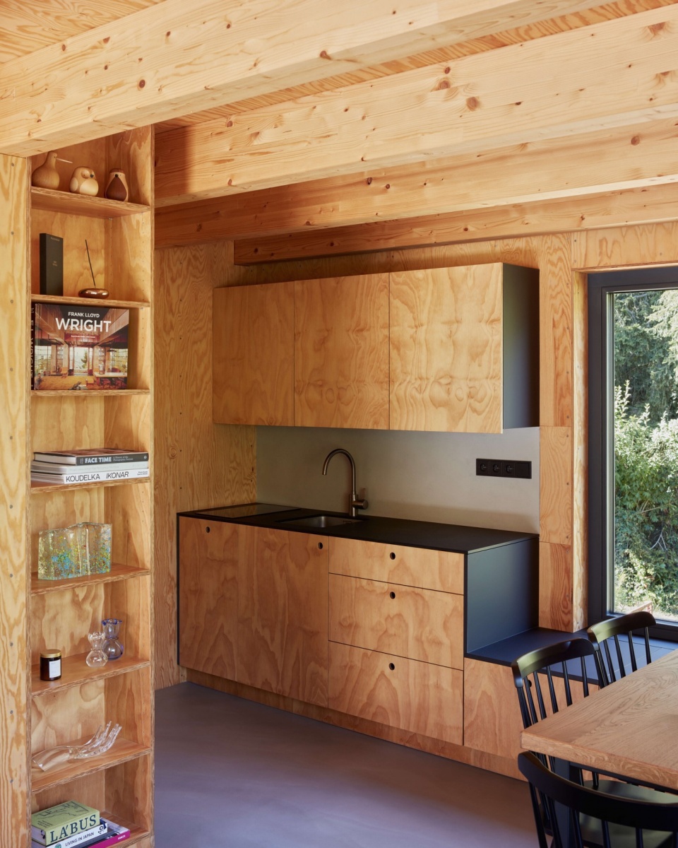 atelier hajny skylight hut radek ulehla 23