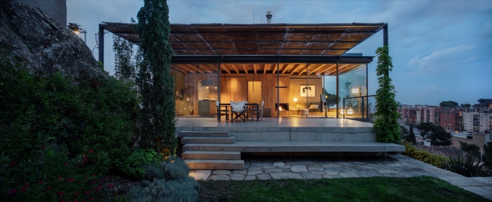 MORATO vivienda en el Turo del Coll en Barcelona by Arquitectura Anna Noguera