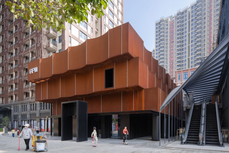 apm Art Gallery In the Community by Dazhou and Associates