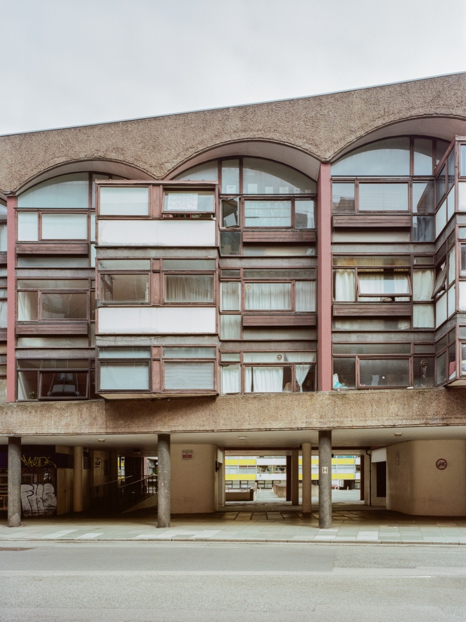 crescent house by type