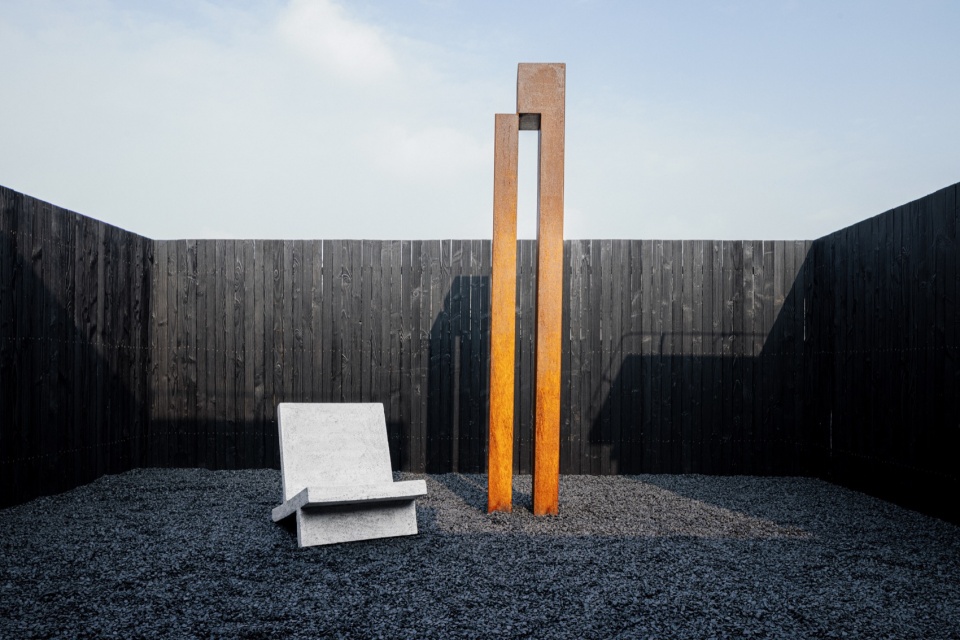 Arigatou Art Space by NOTHING DESIGN