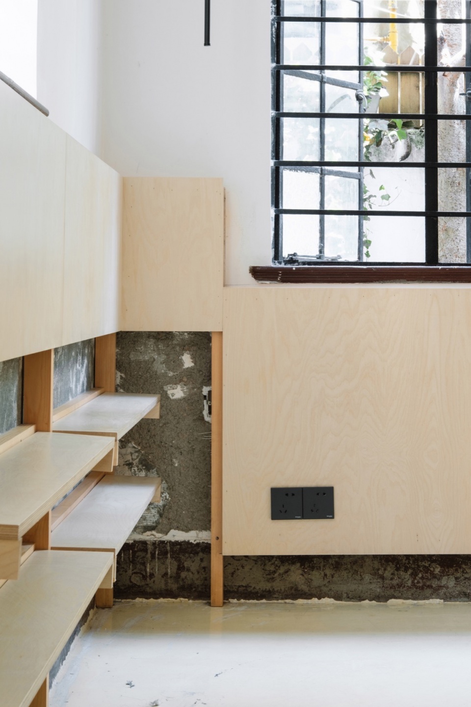 Office FUU ZASUI Space Renovation by Office FUU