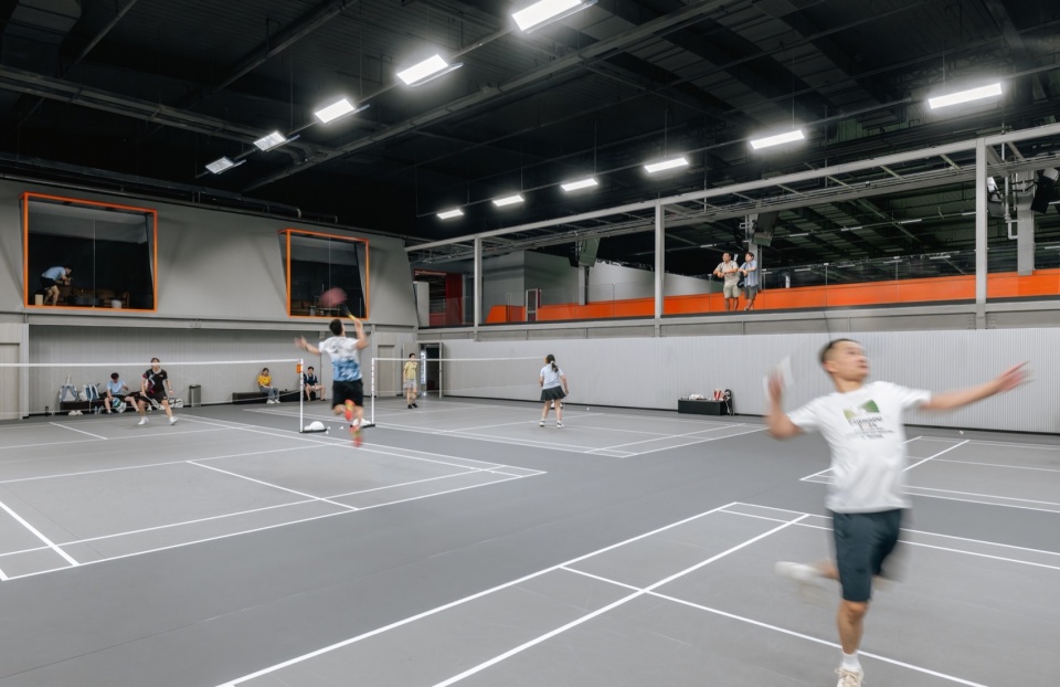 Sports socialization center on Furniture City HYPER OXGEN by officePROJECT