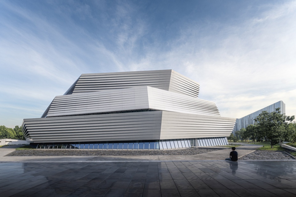 the cloud center by crox