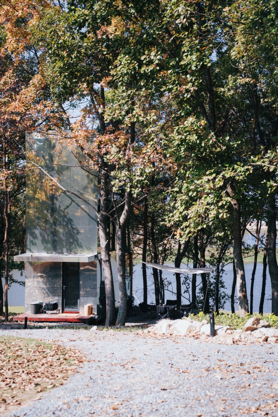 The Giraffe Cabin