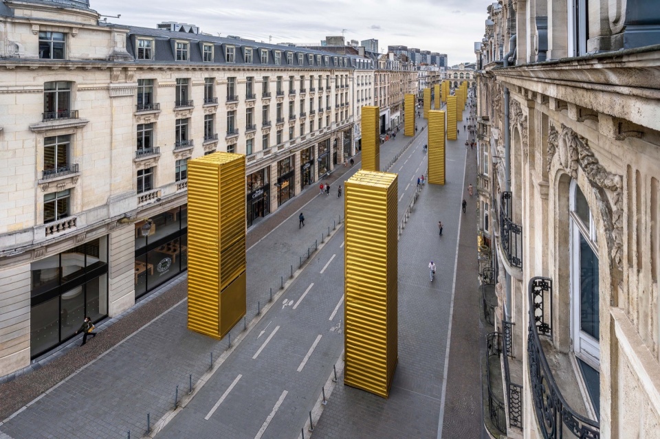 Golden Monoliths by SpY