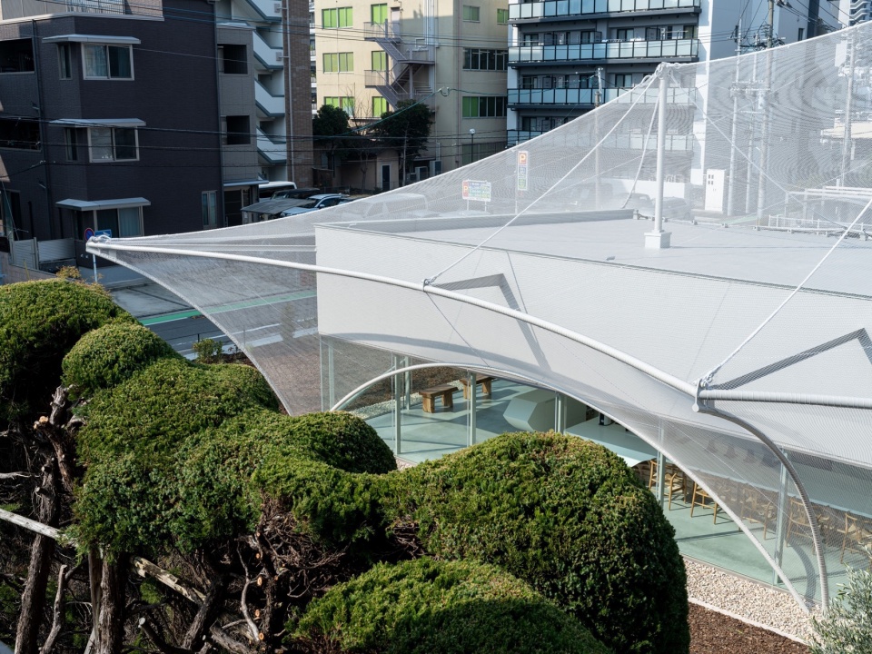 Cs Somme Cafe by Kengo Kuma and Associates