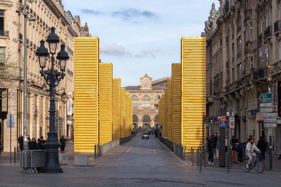 Golden Monoliths by SpY