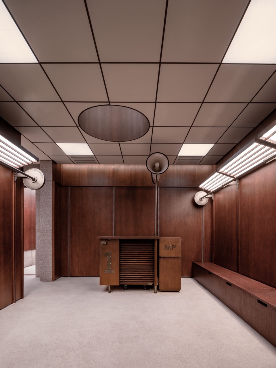 MASONPRINCE Flagship Store UpperHills Shenzhen by TOMO Design