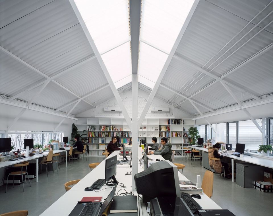 Temporary Office Building of Atelier Z 大工作室Atelier 1