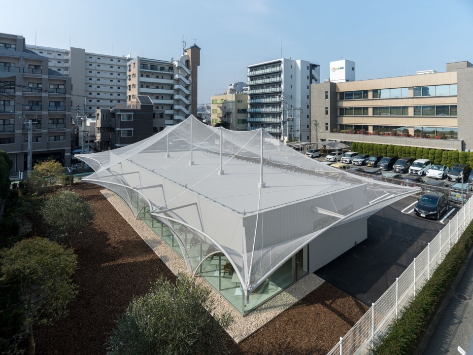 Cs Somme Cafe by Kengo Kuma and Associates
