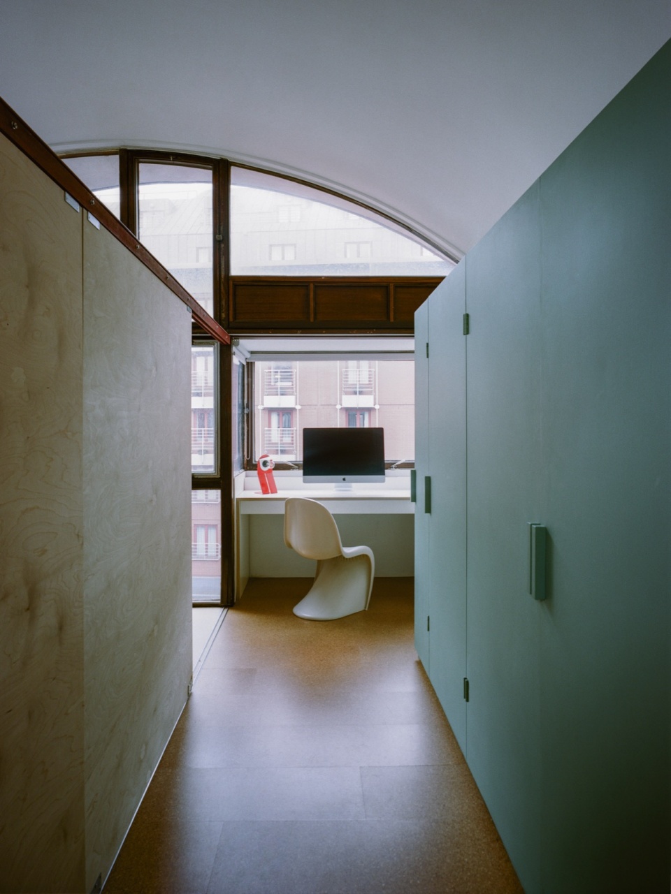 crescent house by type