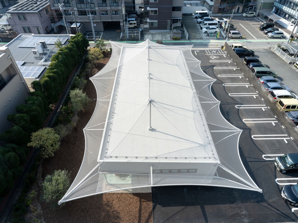 Cs Somme Cafe by Kengo Kuma and Associates